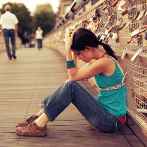 Woman love bridge